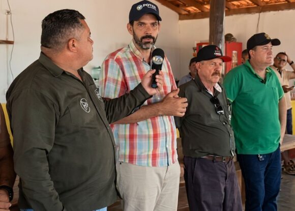 Expedição “Agro da Amazônia” reúne com produtores rurais do município de Senador José Porfírio na Transamazônica